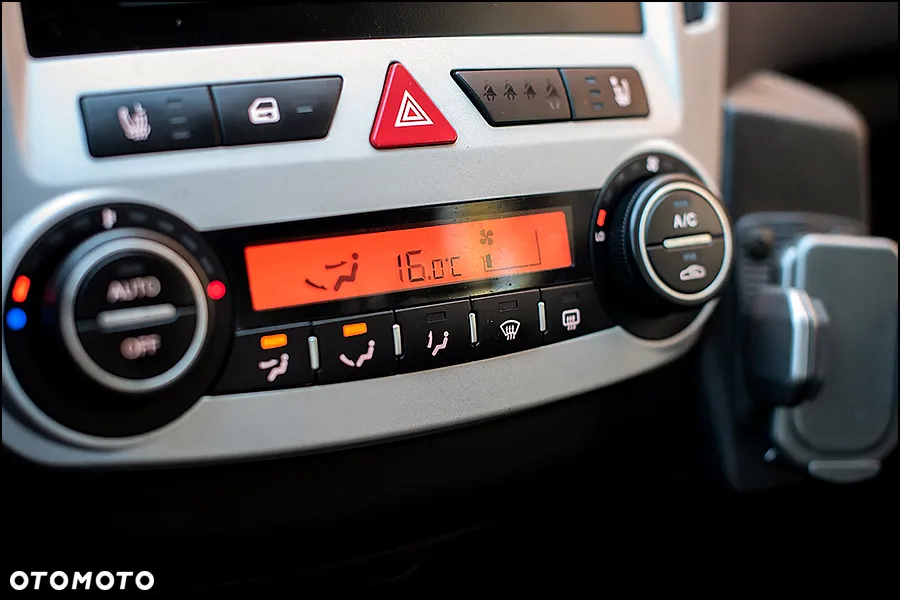 Kia Ceed - 23