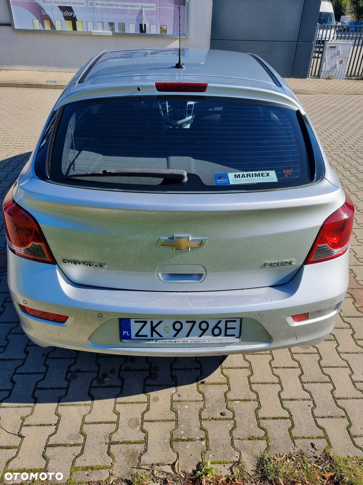 Chevrolet Cruze - 4