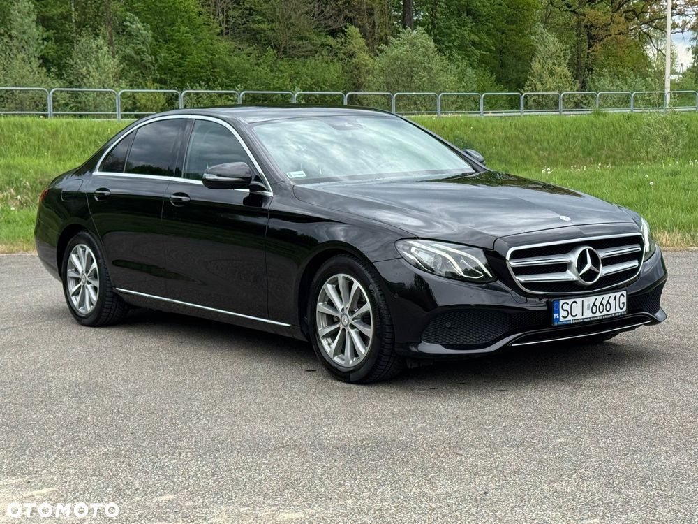 Mercedes-Benz Klasa E 220 d 9G-TRONIC - 12