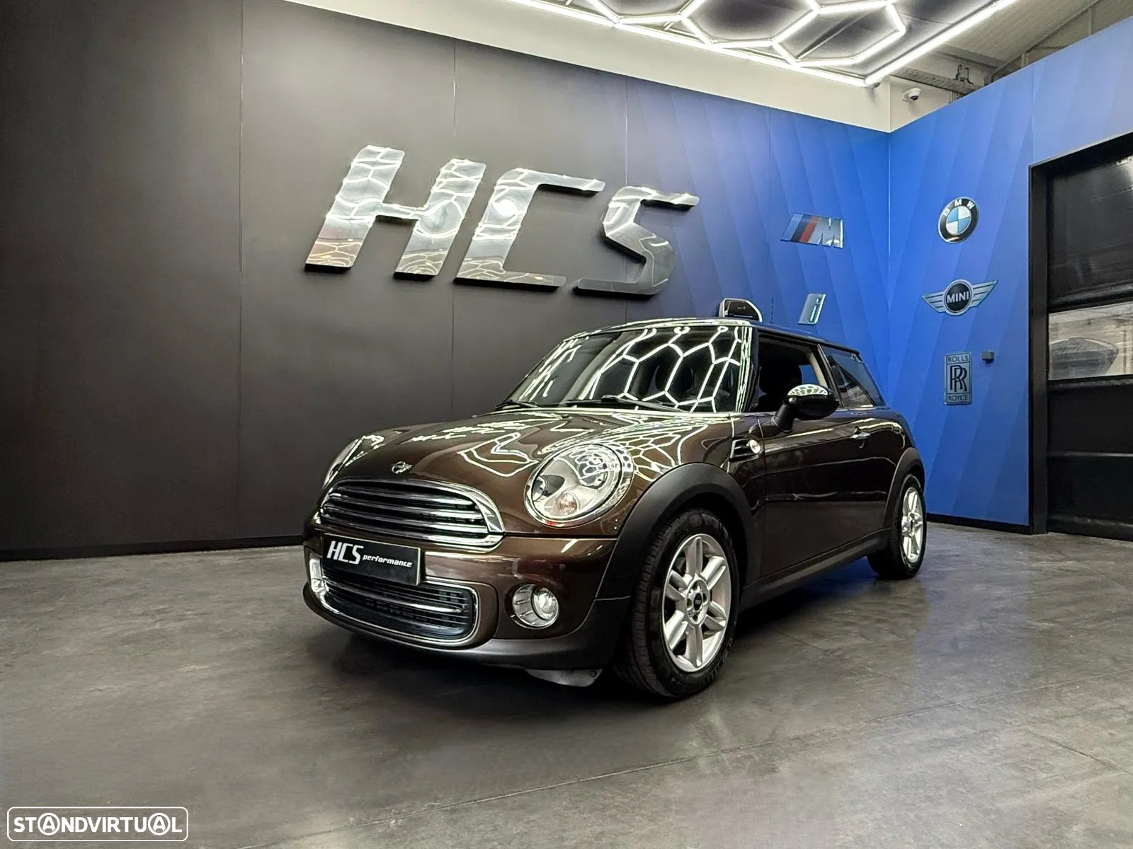 MINI 3 Portas Cooper D - 25