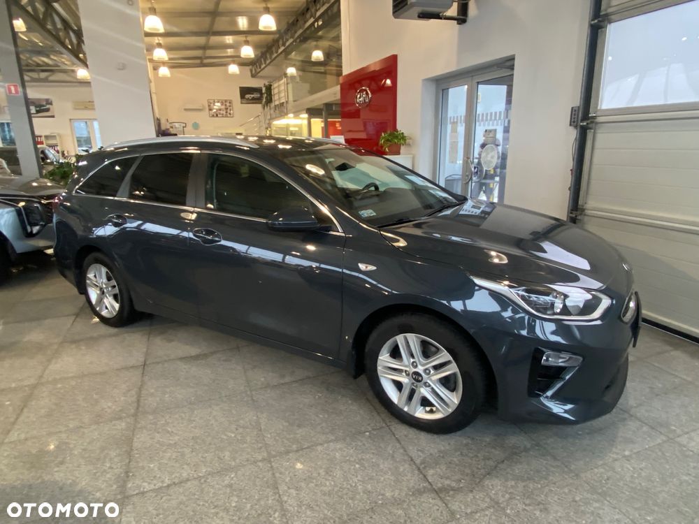 Kia Ceed 1.5 T-GDI M - 7
