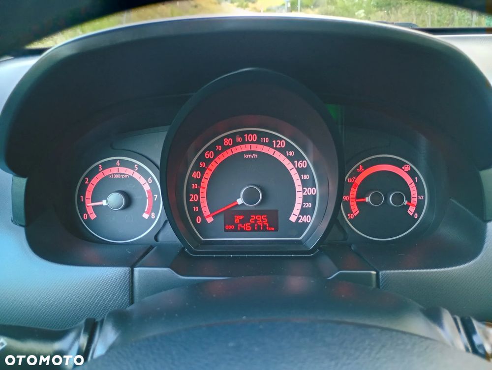 Kia Ceed - 28