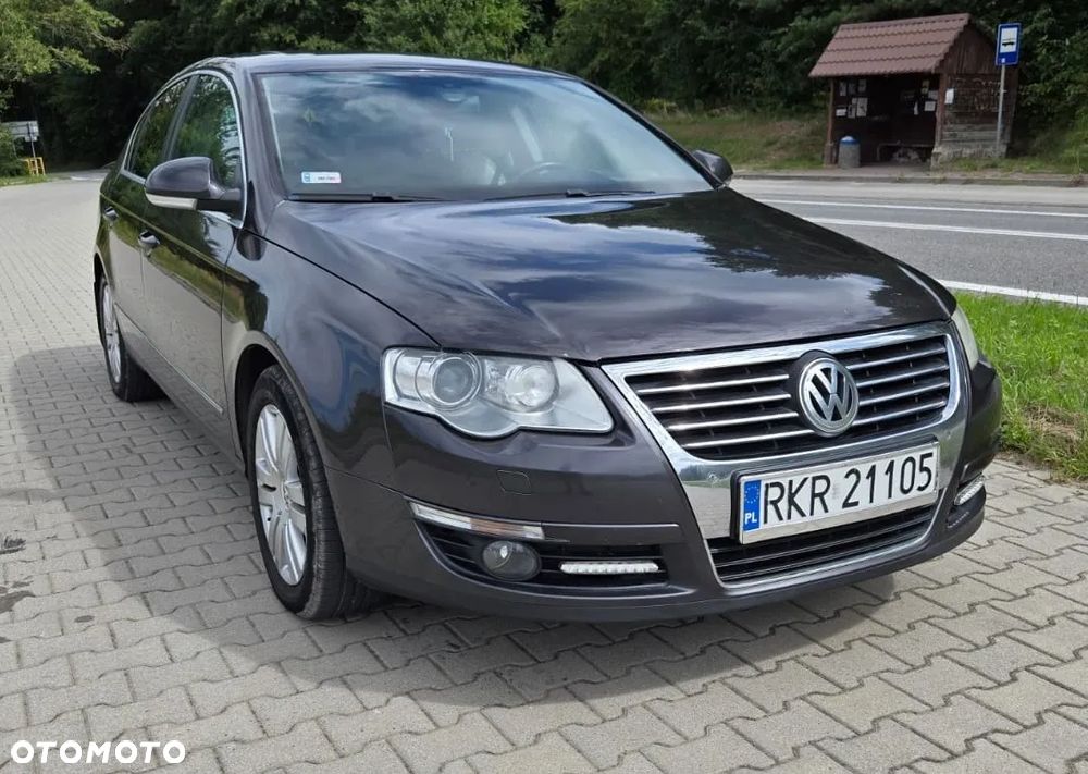 Volkswagen Passat 2.0 FSI Comfortline - 1