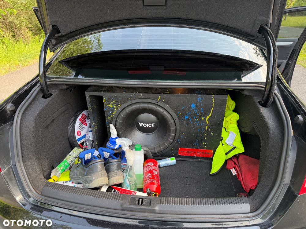 Audi A4 Limousine - 14