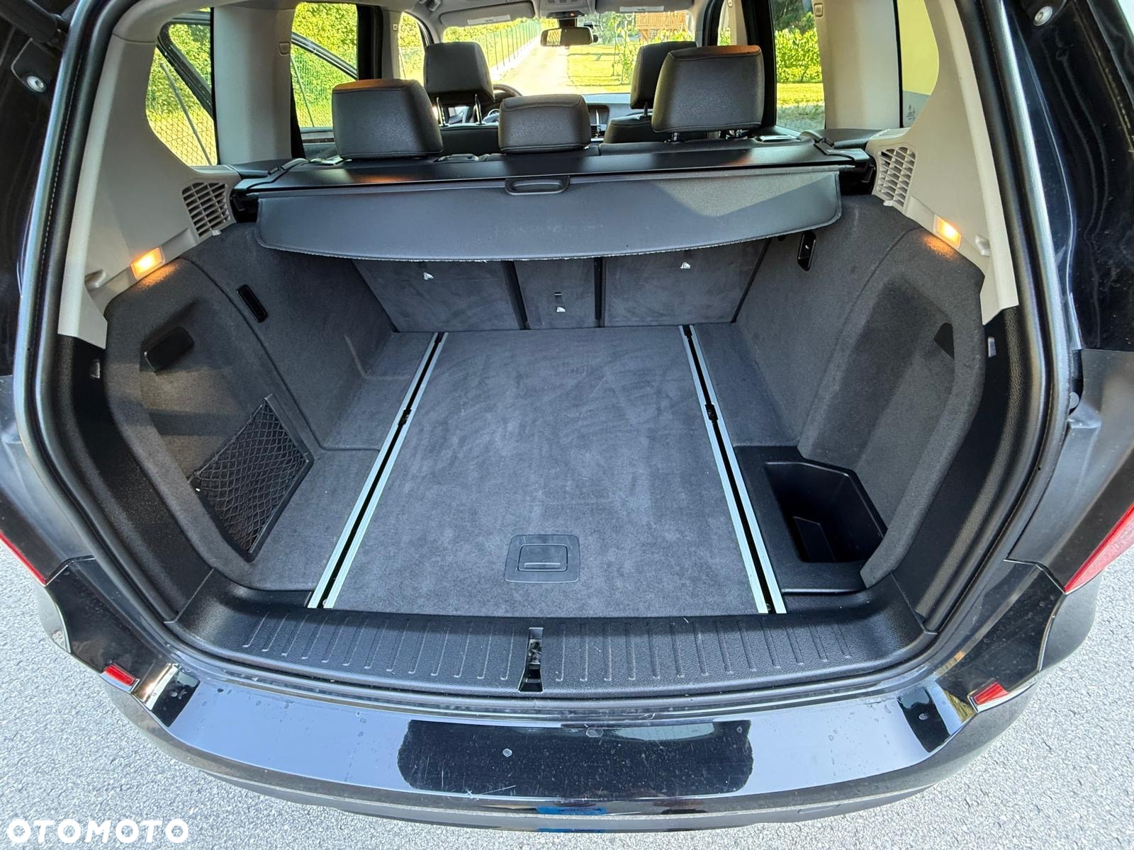 BMW X3 xDrive28i - 8