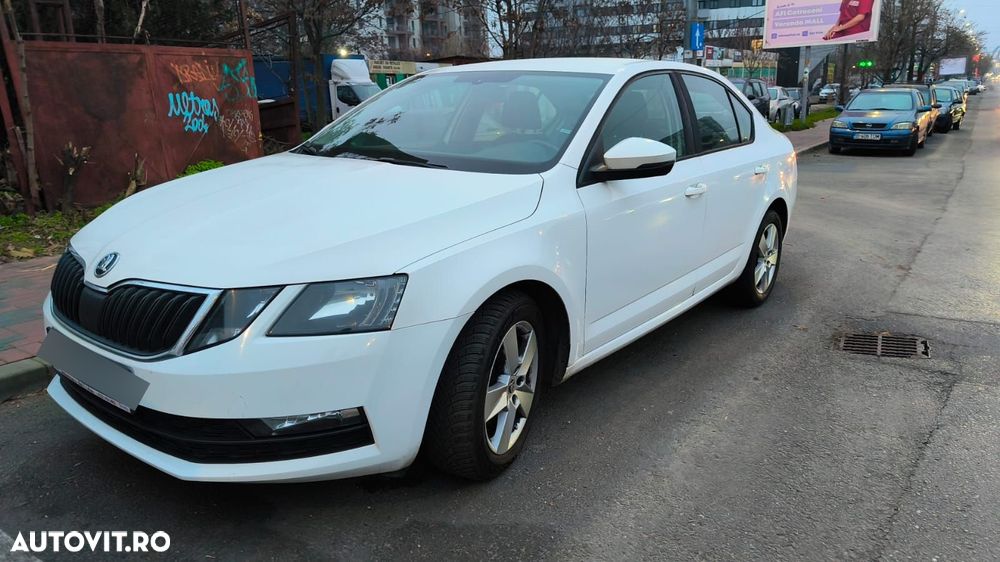 Skoda Octavia - 1