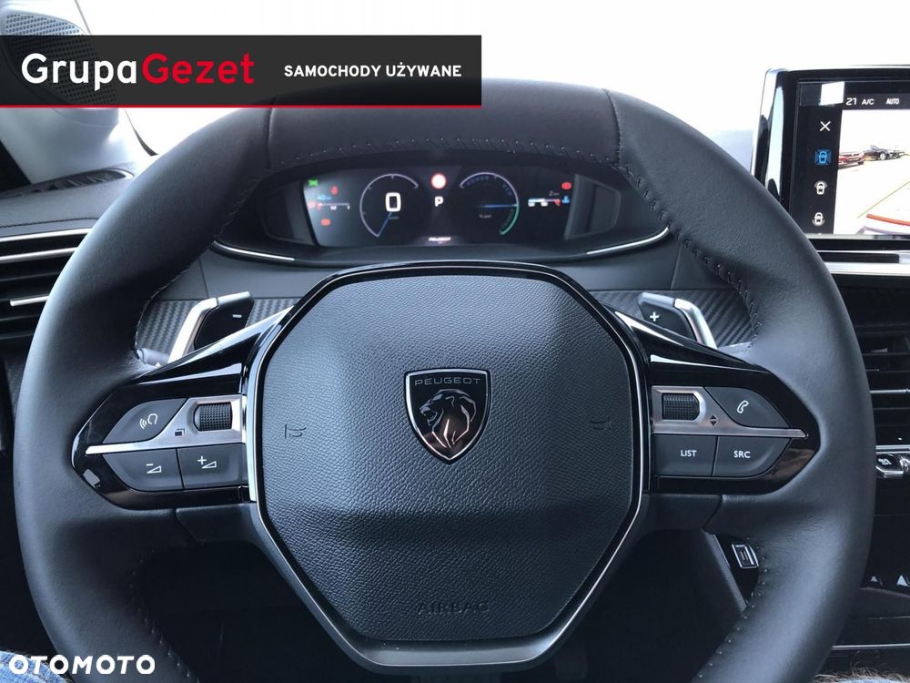 Peugeot 208 - 9