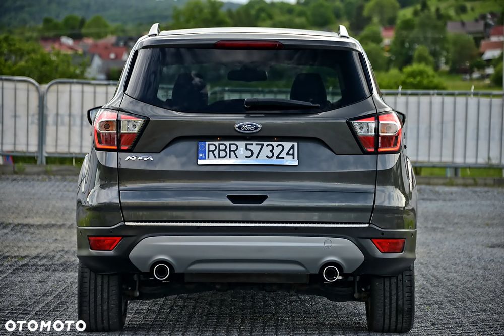 Ford Kuga 2.0 TDCi 4WD Titanium Plus - 4