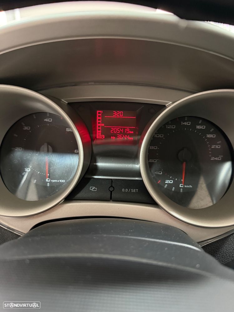 SEAT Ibiza 1.9 TDI Sport DPF - 10