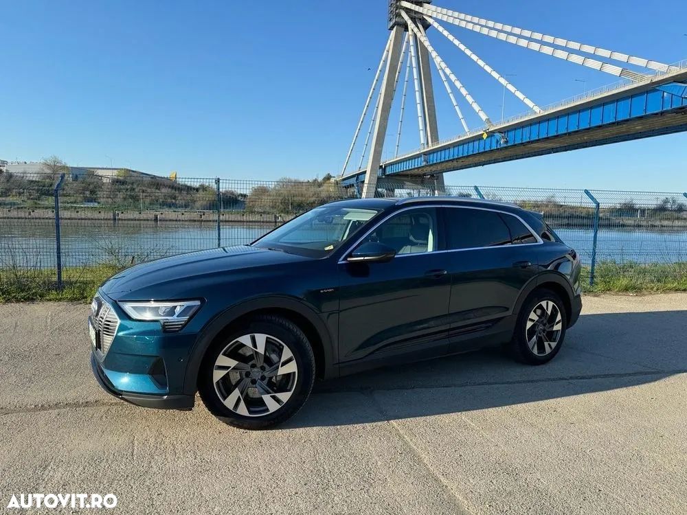 Audi e-tron 50 quattro - 10