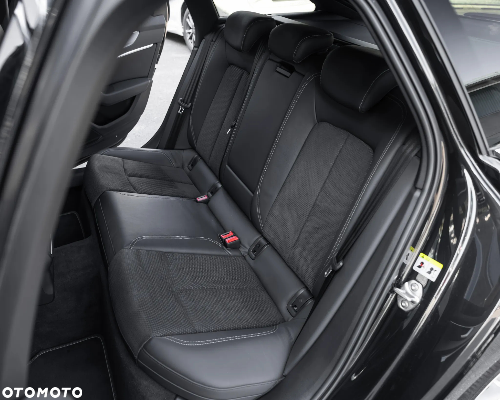 Audi A6 Avant 35 TDI S tronic sport - 24
