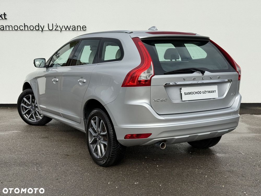 Volvo XC 60 - 6
