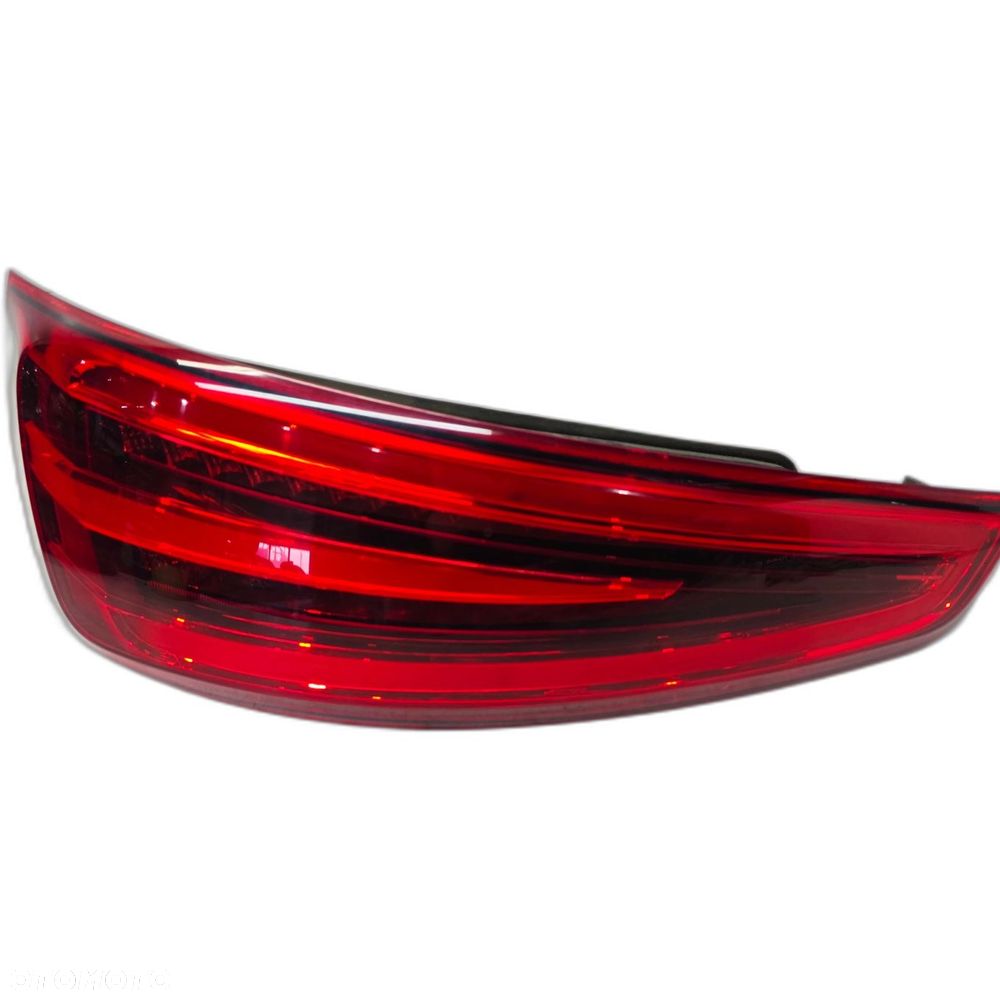 LAMPA LEWY TYŁ LED AUDI Q3 8U 8U0945093H - 1