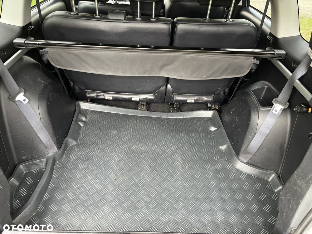 Citroën C-Crosser - 17