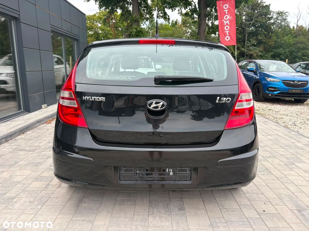 Hyundai i30 1.4 Base EU5 - 7