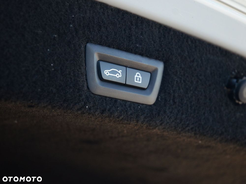 BMW Seria 7 - 20