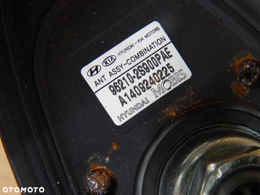 Radio nawigacja tuner daszek osłona subwoofer antena płetwa Hyundai ix35 IX35 09-15 LIFT  Łuków części - 16