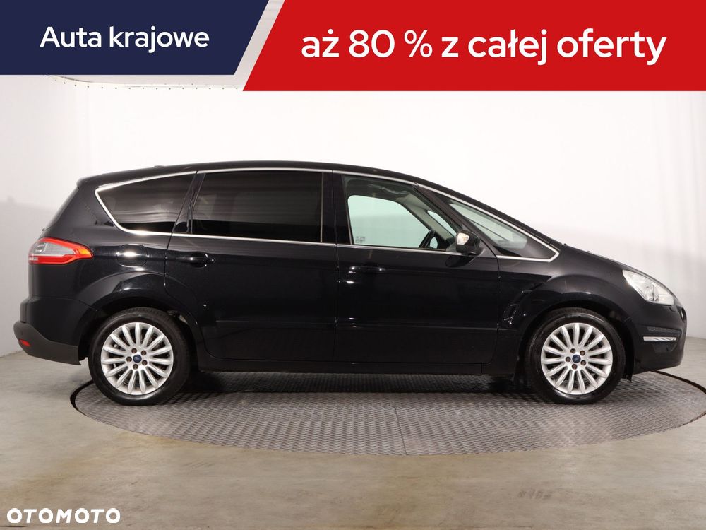 Ford S-Max - 8