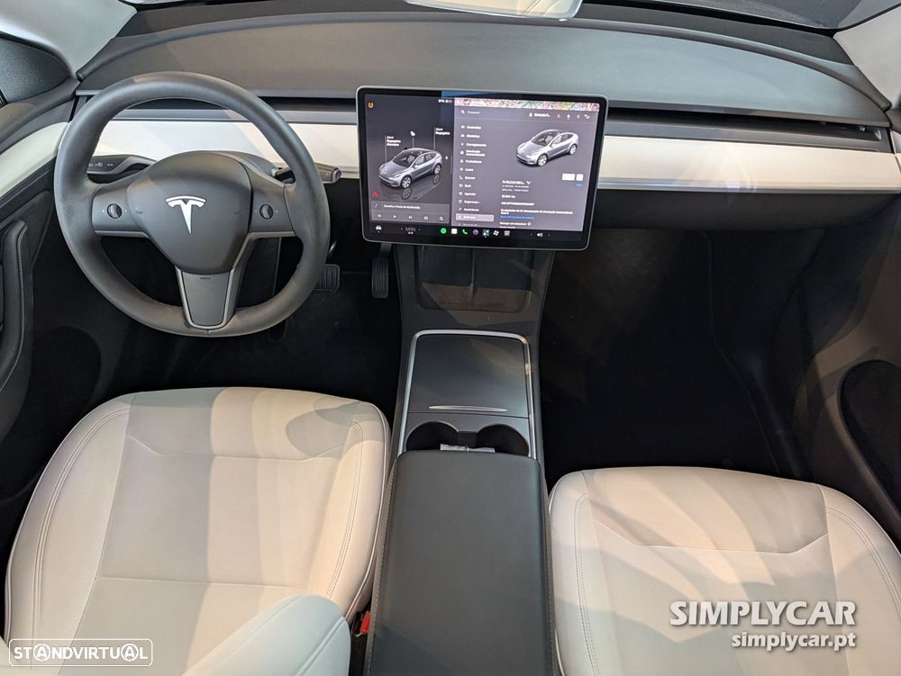 Tesla Model Y Long Range Dual Motor AWD - 10