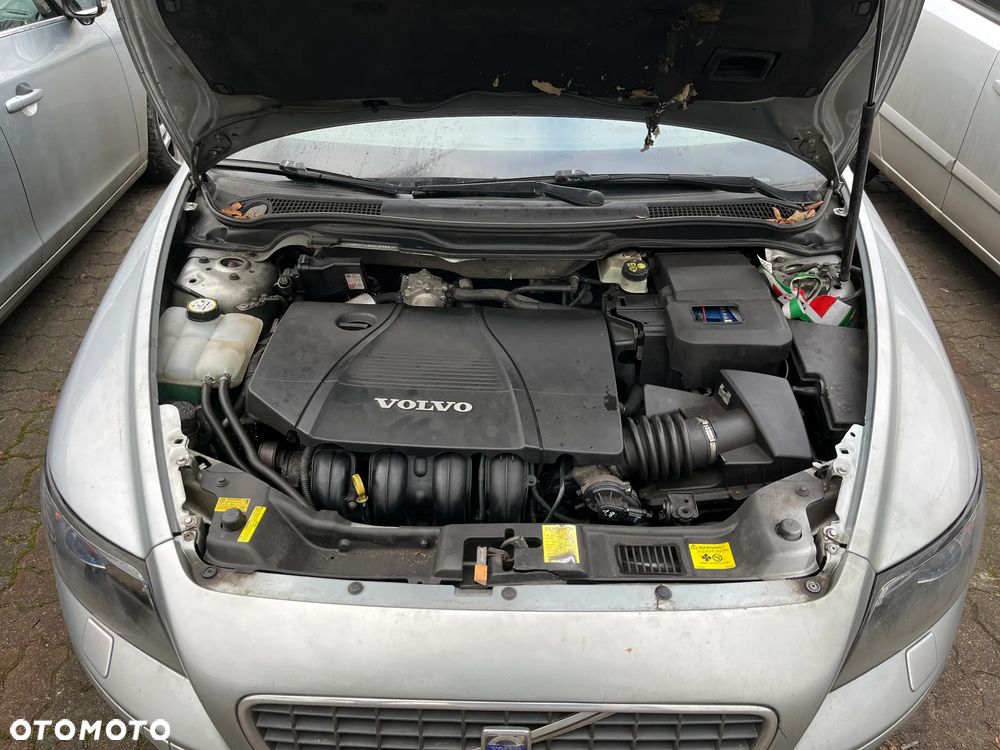 Volvo S40 1.8 Momentum - 9