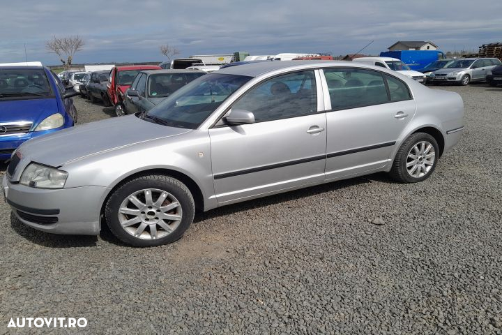 Dezmembrez Skoda Superb 1 [2001 - 2006] Sedan 1.9 TDI MT (131 hp) - 3