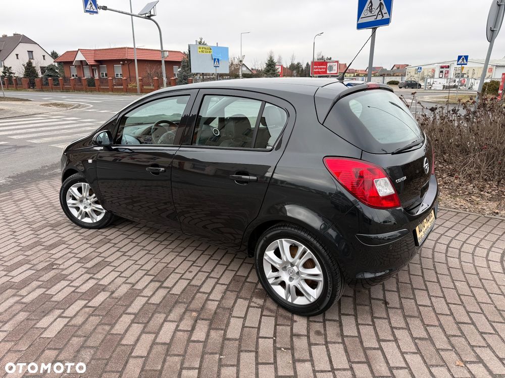 Opel Corsa 1.4 Edition - 4