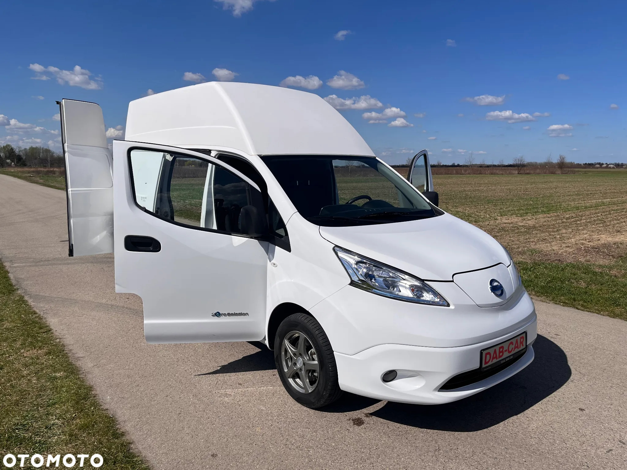 Nissan E-NV200 - 8