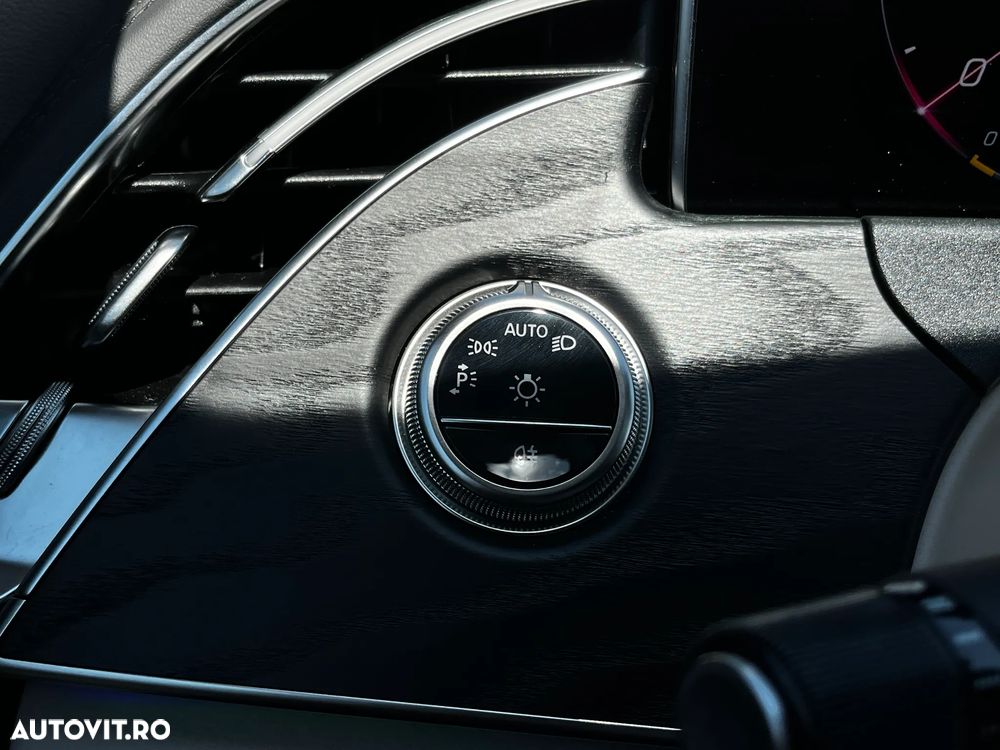 Mercedes-Benz E 200 4MATIC MHEV - 21