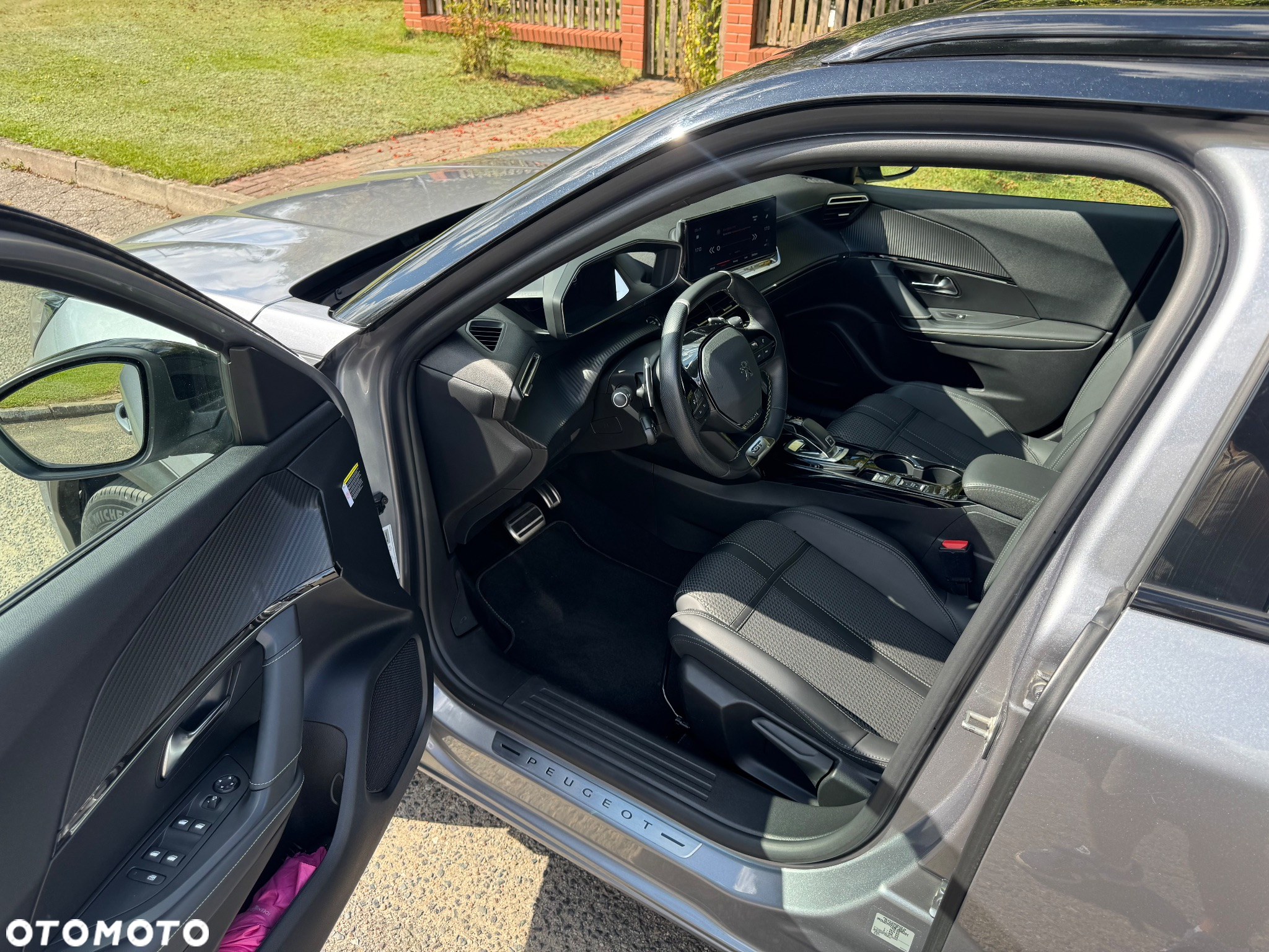 Peugeot 2008 1.5 BlueHDi GT Line S&S EAT8 - 10