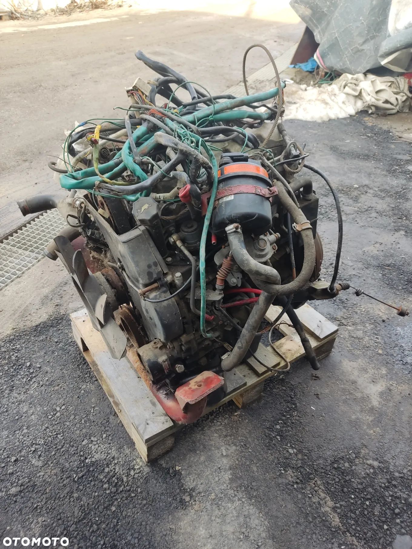 silnik Iveco 2.8 TD 120 tyś km przebiegu - 1