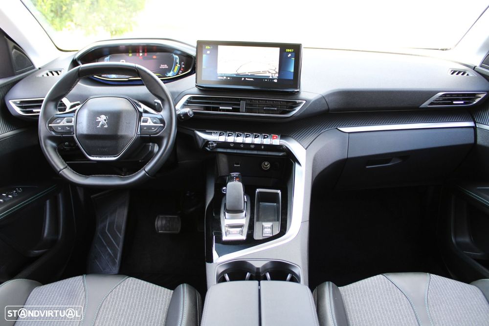 Peugeot 3008 1.6 Hybrid Allure Pack e-EAT8 - 3