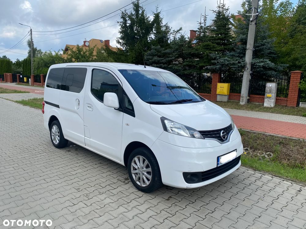 Nissan NV200 - 1