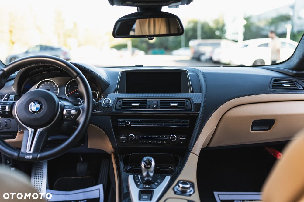 BMW M6 Standard - 24