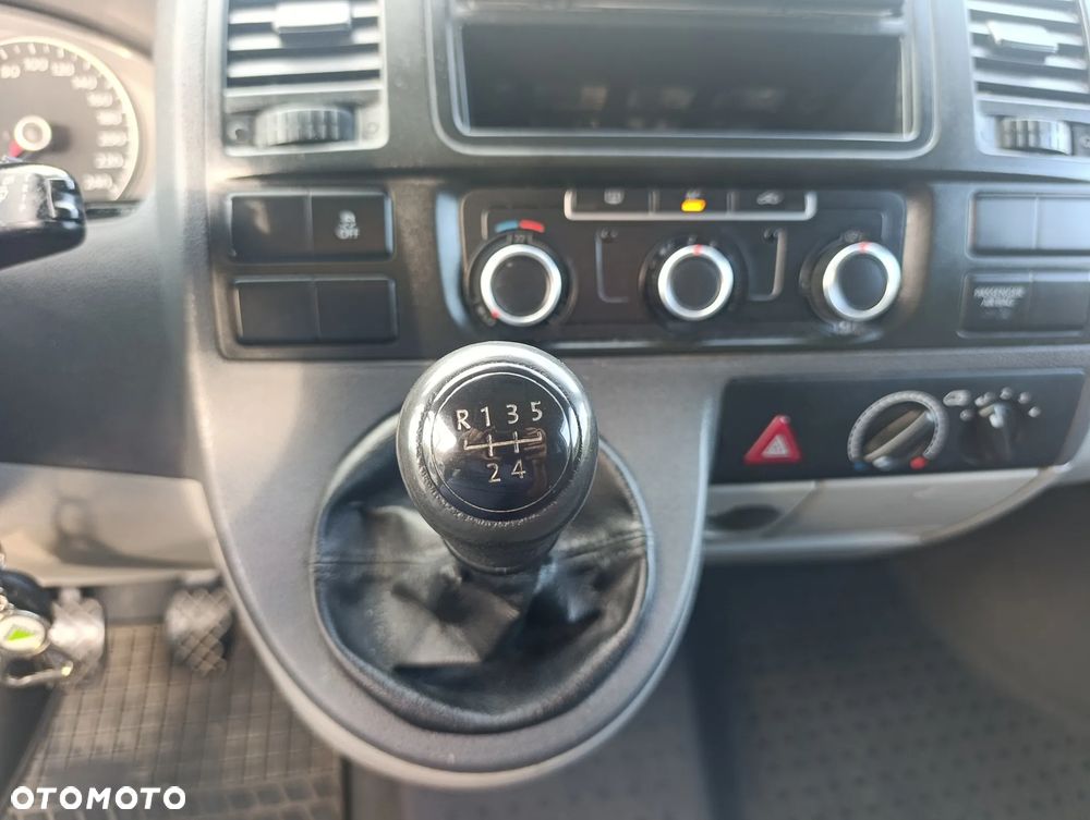 Volkswagen Transporter L1H2 - 21