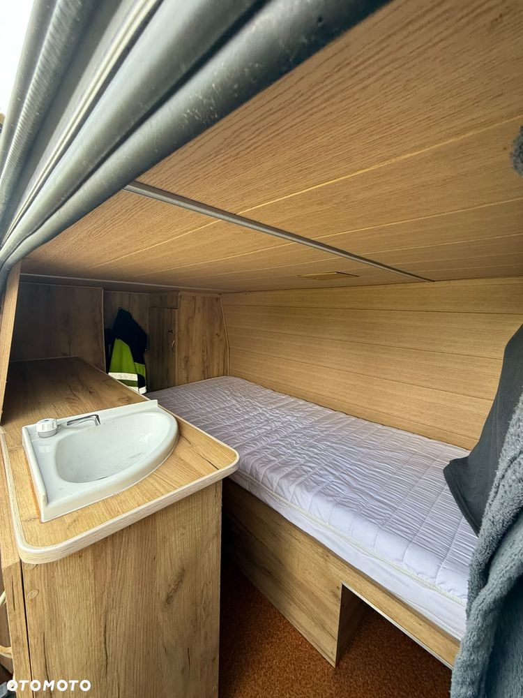 Mercedes-Benz Vito - 10