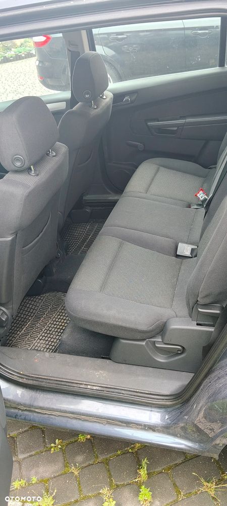 Opel Zafira 1.8 Cosmo - 10