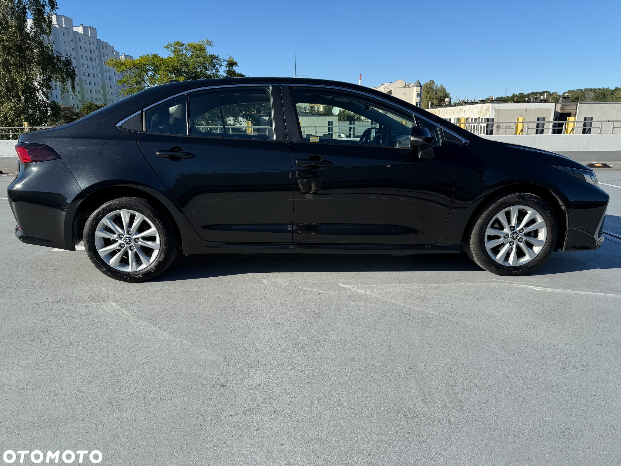 Toyota Corolla 1.8 Hybrid Comfort - 9