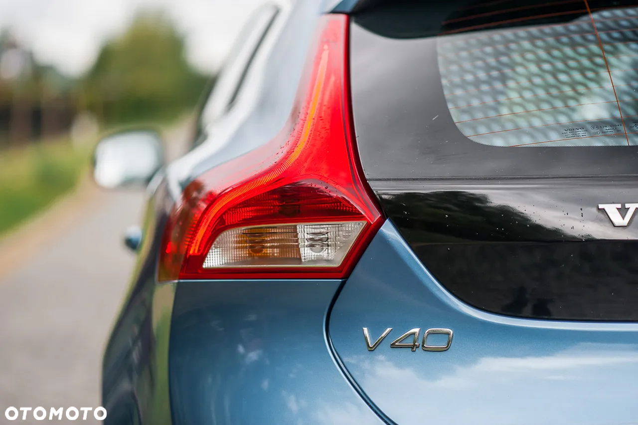 Volvo V40 - 12