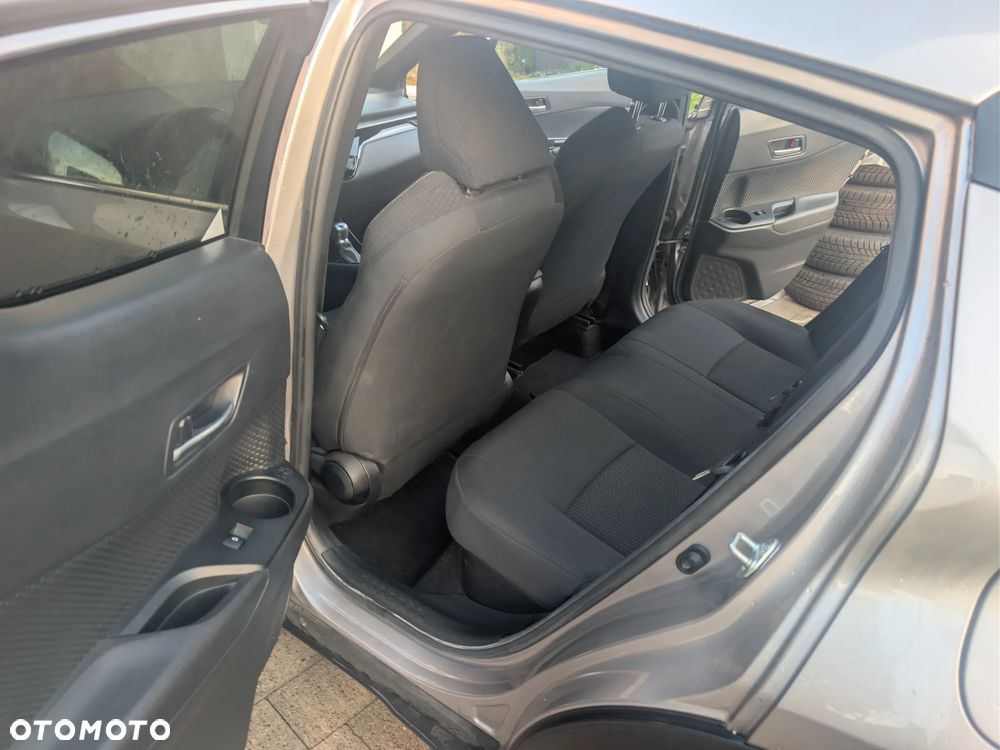 Toyota C-HR - 27