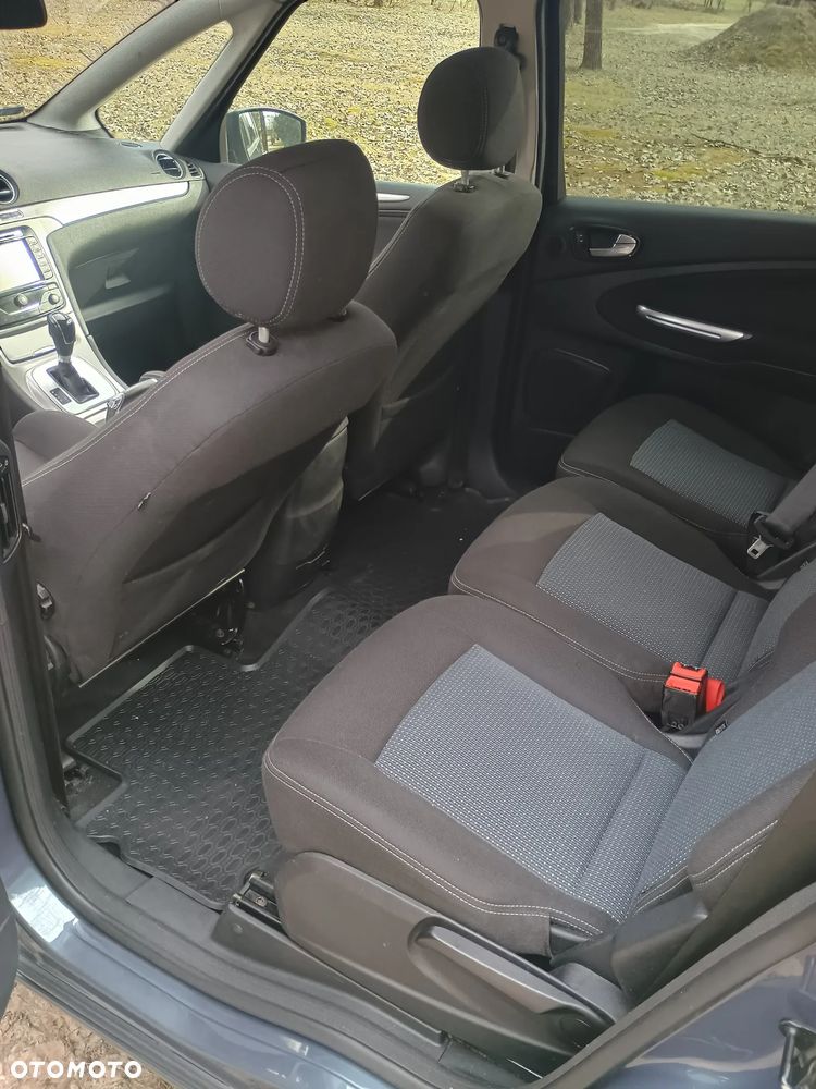 Ford S-Max - 7