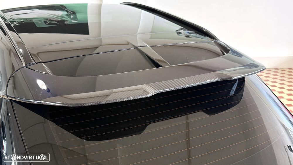 Aston Martin DBX 707 - 14