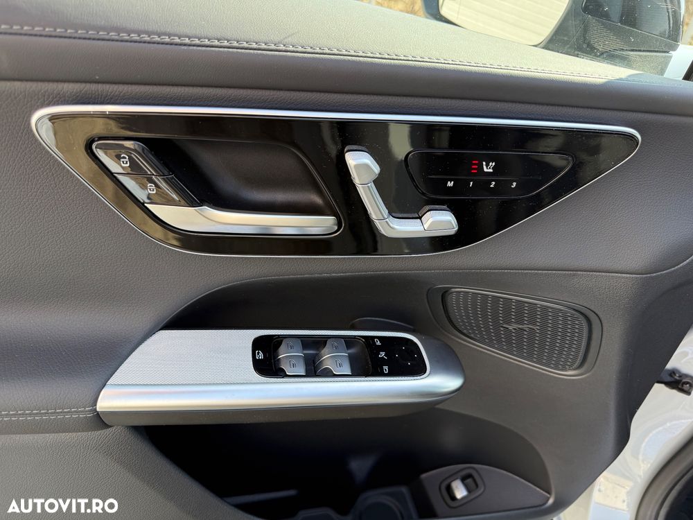 Mercedes-Benz GLC - 23