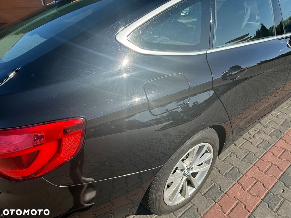 BMW 3GT 320i xDrive - 21