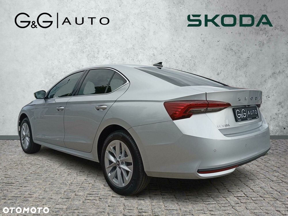 Skoda Octavia - 4