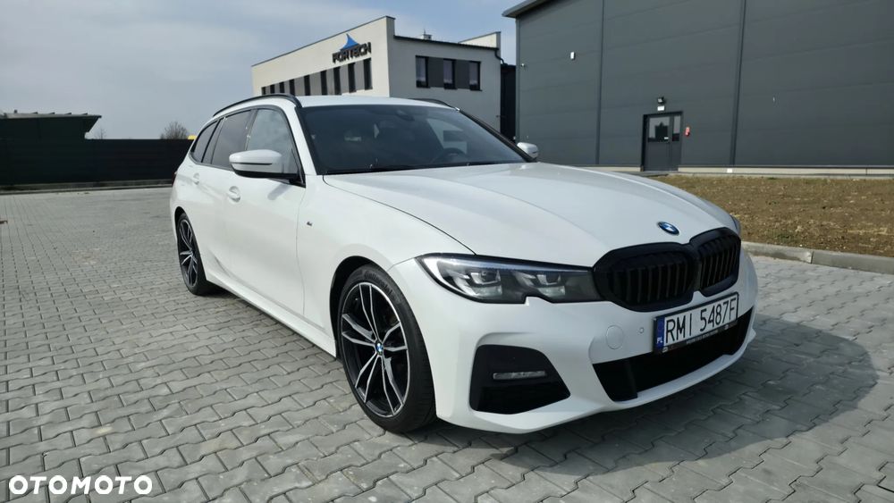 BMW Seria 3 320i Edition M Sport Shadow - 1
