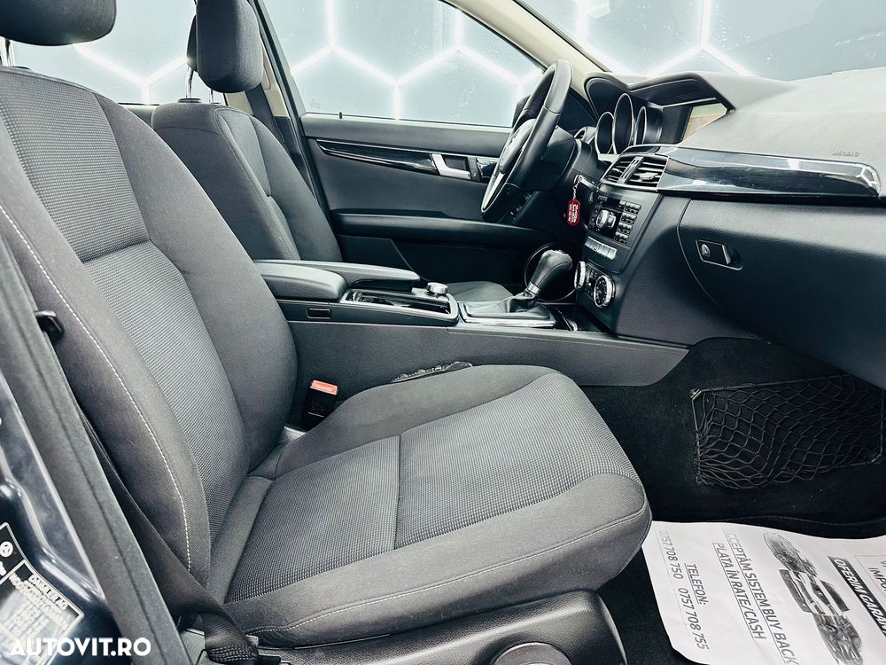 Mercedes-Benz C 220 CDI 7G-TRONIC Avantgarde Edition - 18