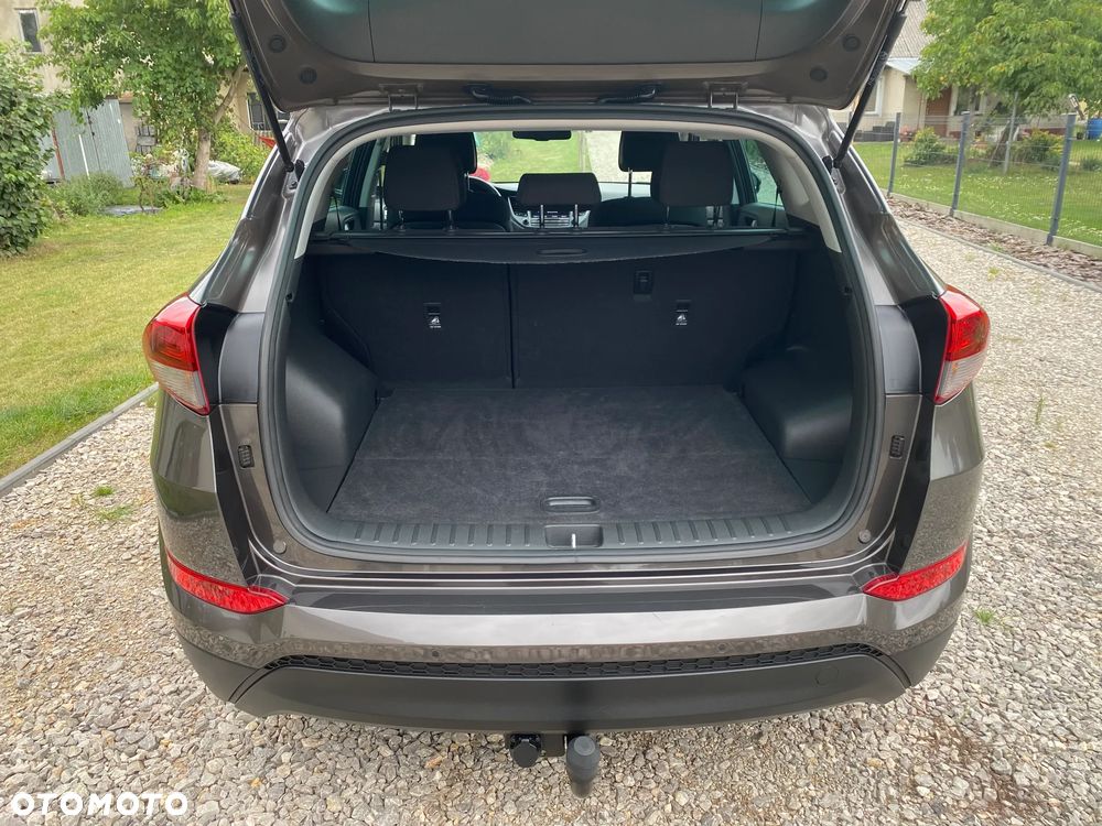 Hyundai Tucson 1.6 GDI BlueDrive GO 2WD - 13