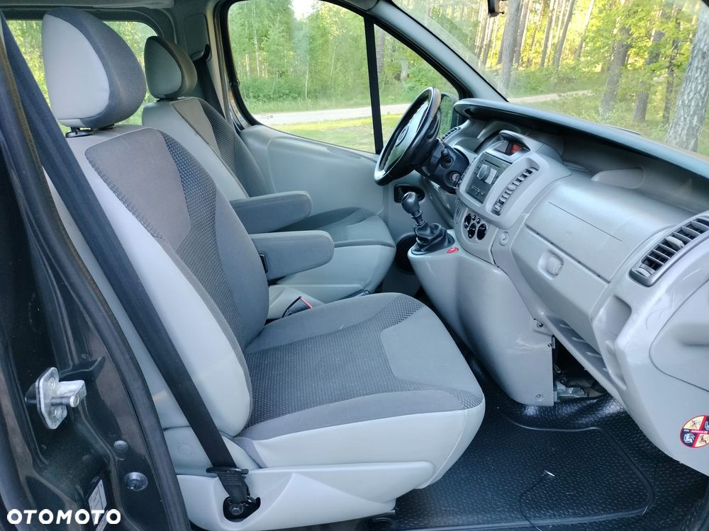 Renault trafic - 23