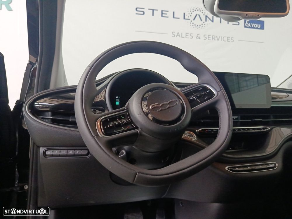 Fiat 500e C Icon - 12