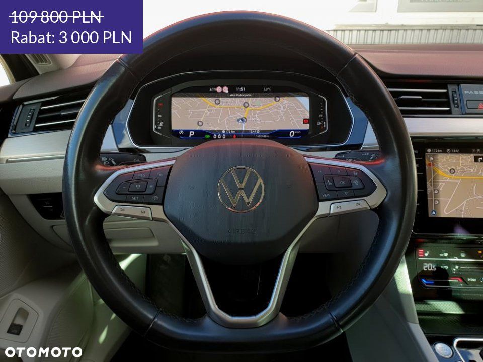 Volkswagen Passat - 12